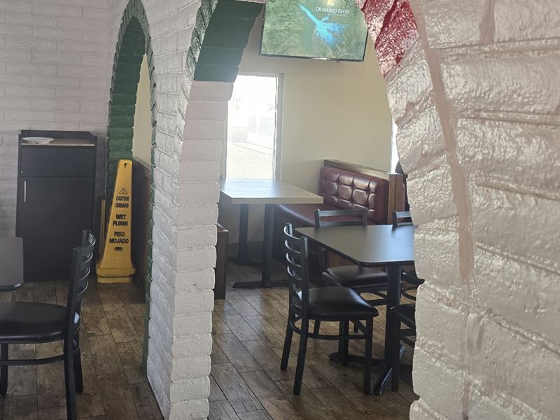 Las Palmitas Taco Shop 2 interior