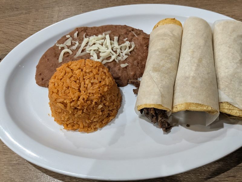 Las Palmitas Taco Shop 2 food